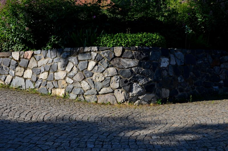 Hardscape Wall Construction in Daytona Beach, FL